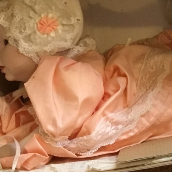 Yolandas Picture Perfect Babies for Edwin Knowles Babies Heather - NIB - Picture 7 of 7